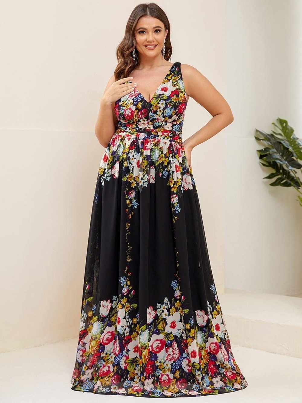 Floral V-Neck Maxi Dress in Black